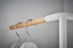 Anlehn-Eckgarderobe