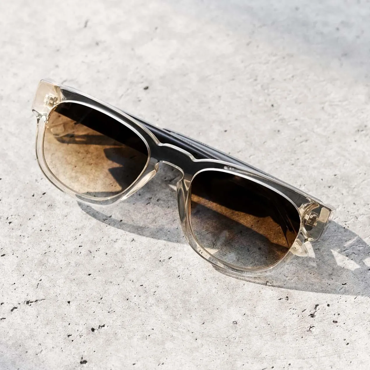Audio-Blaulichtfilter-Brille oder Audio-Sonnenbrille