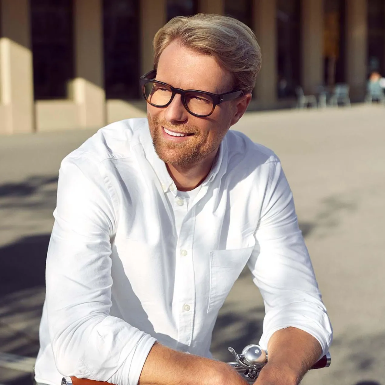 Audio-Blaulichtfilter-Brille oder Audio-Sonnenbrille