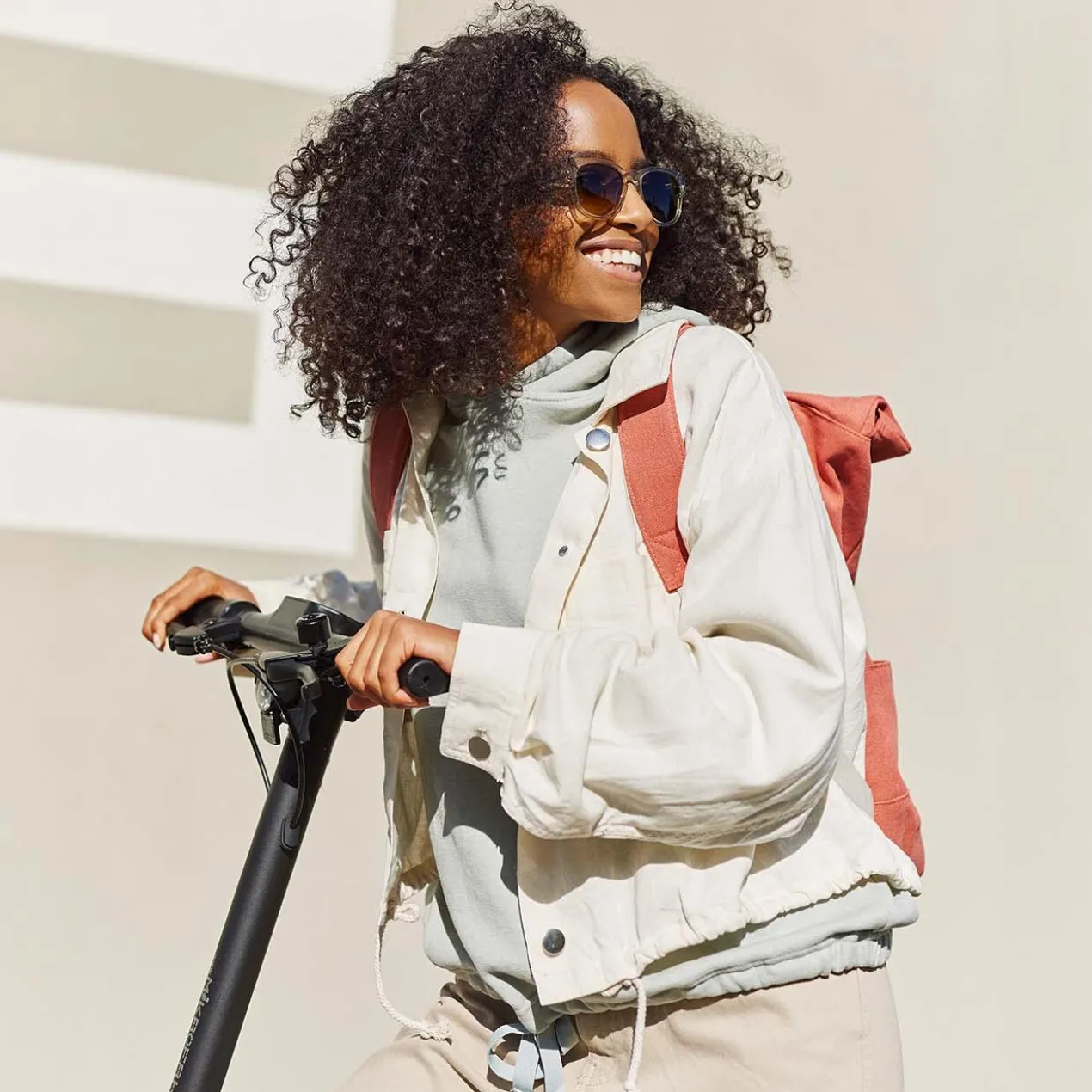 Audio-Blaulichtfilter-Brille oder Audio-Sonnenbrille