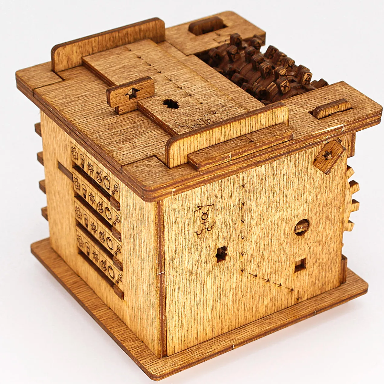 Cluebox, XL-Cluebox oder Cluebox PRO