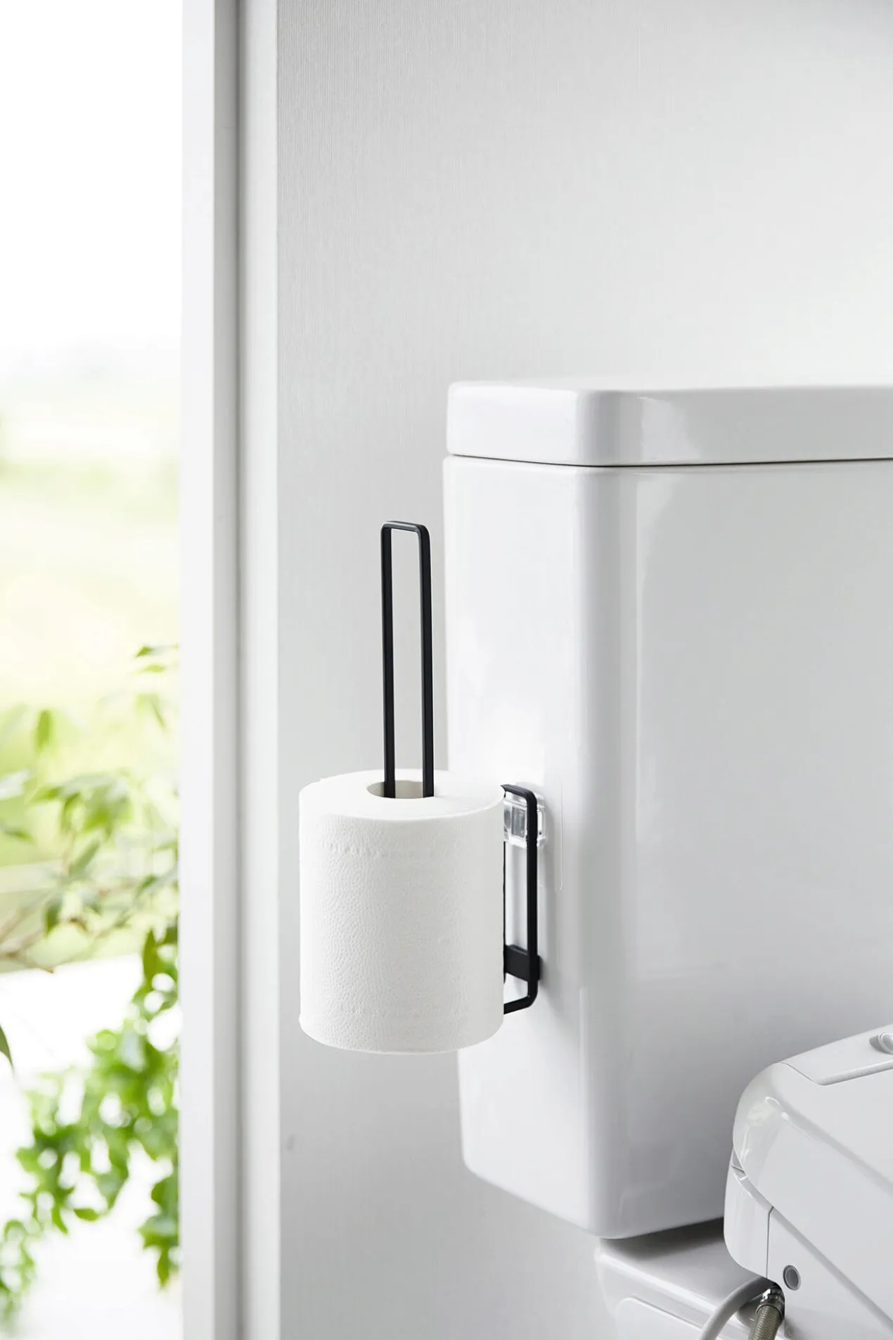 Design WC-Rollenhalter