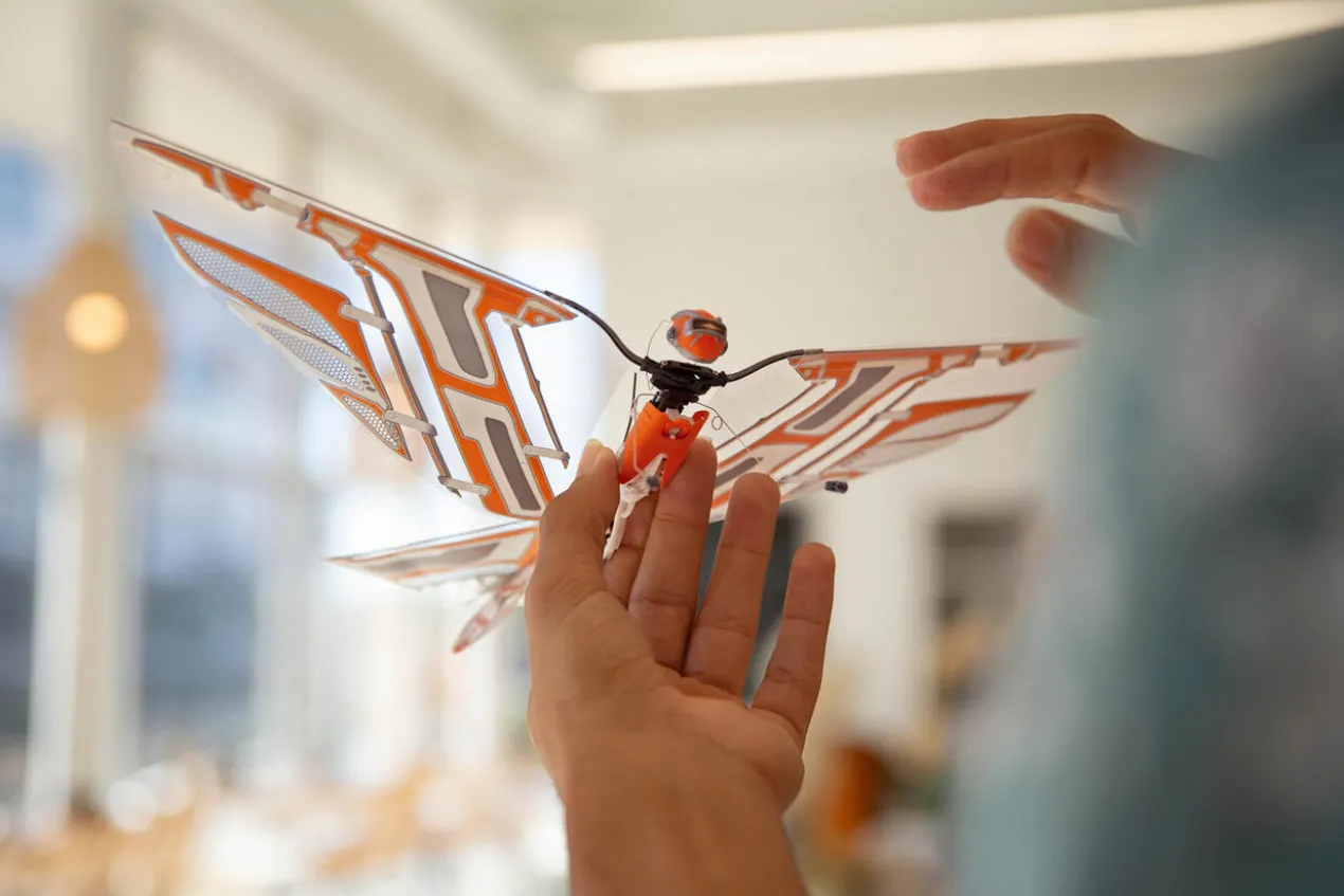 Ferngesteuerter Ornithopter