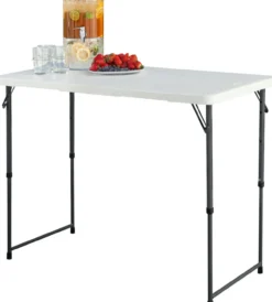 Höhenverstellbarer Falttisch