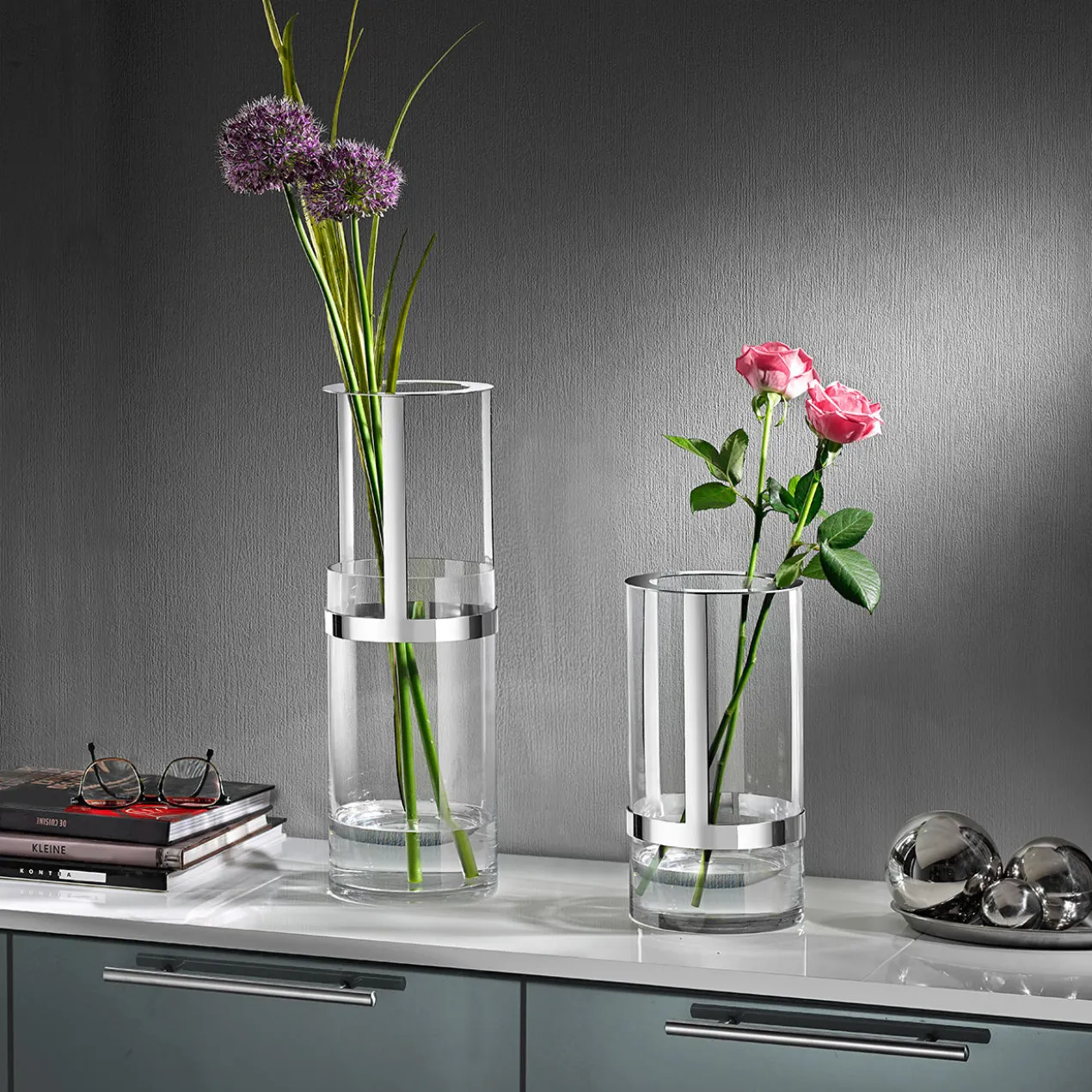 Höhenverstellbare Vase