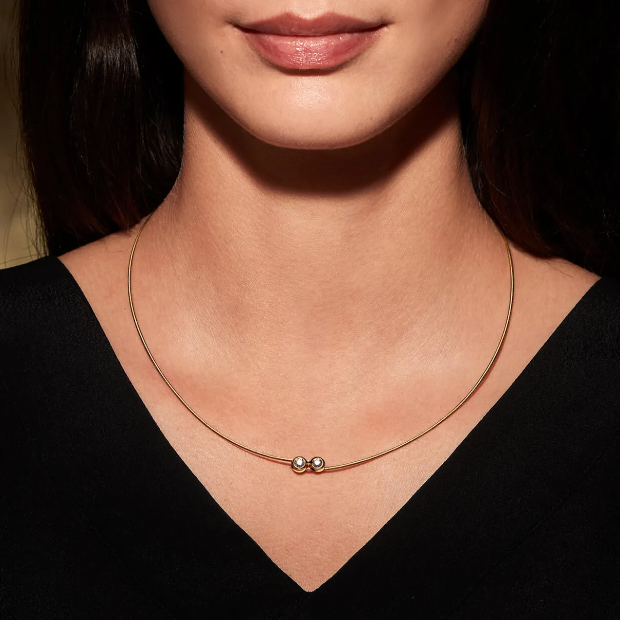 Kabelcollier oder -Ring mit Brillanten