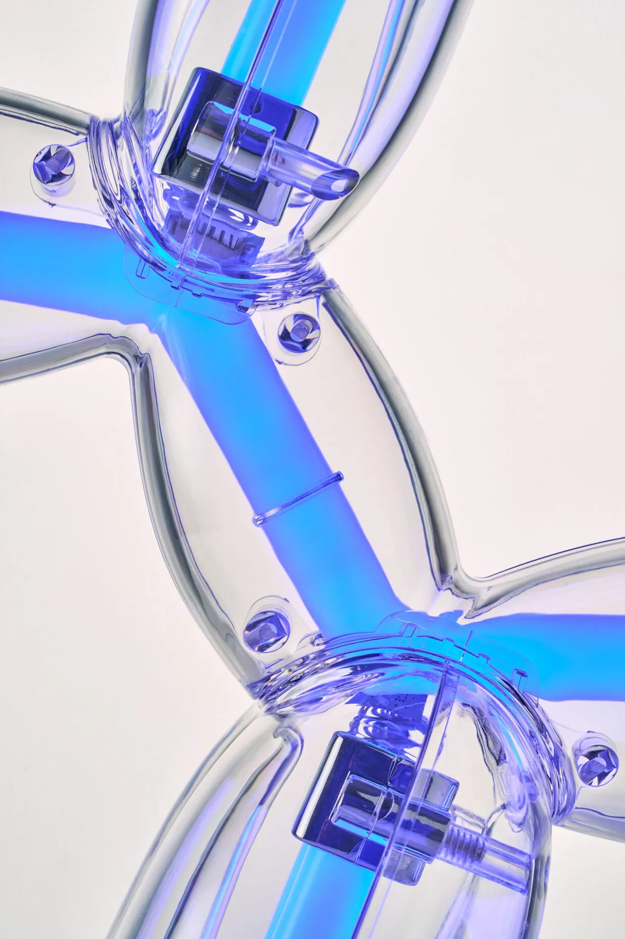 Lexon x Jeff Koons Balloon Dog Leuchte