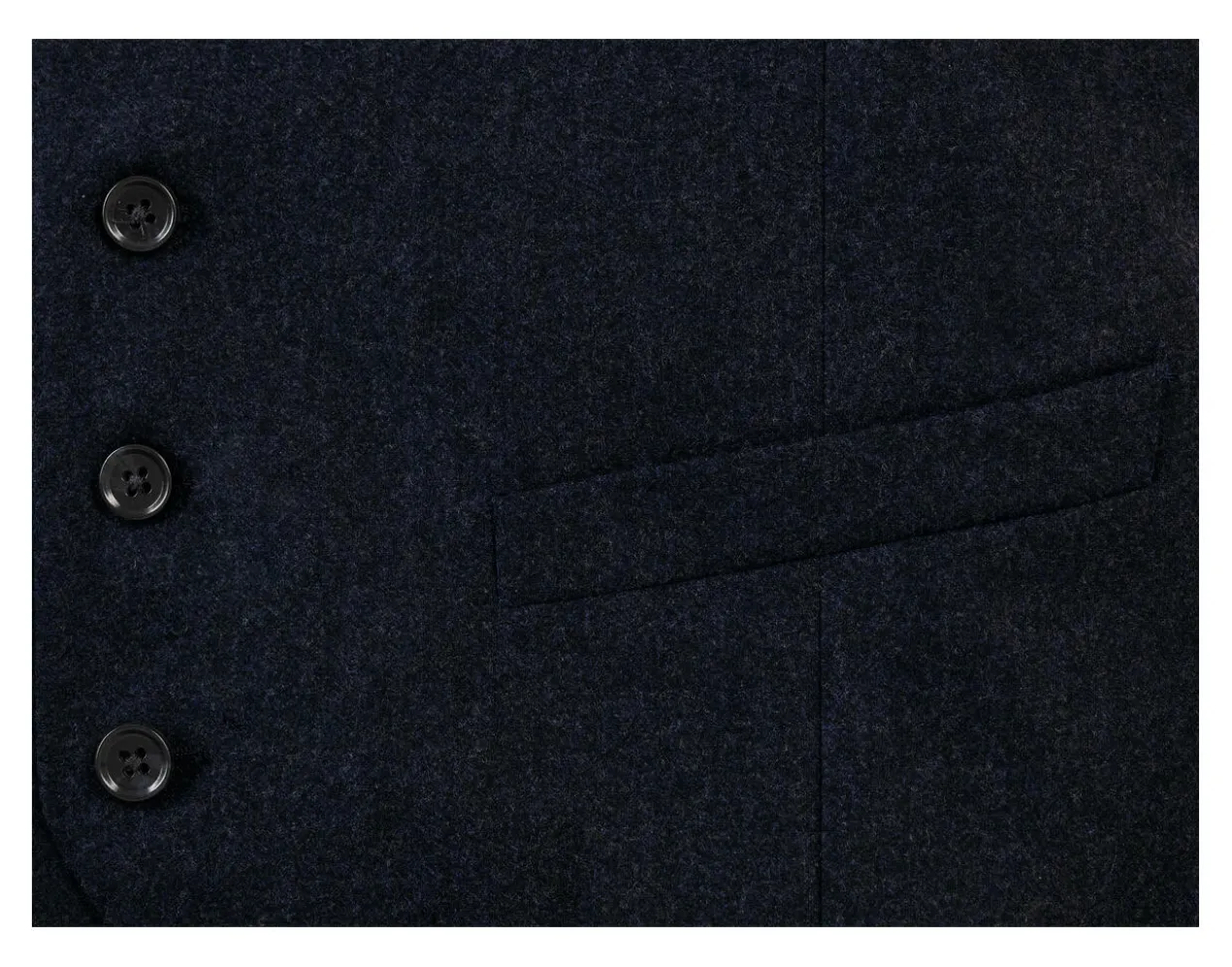 Magee Donegal-Tweed-Ensemble