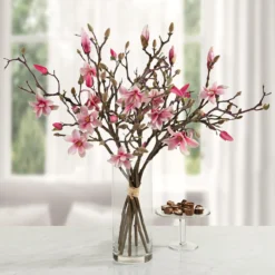 Magnolienstrauß