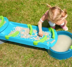 Modulare Wasser- und Matschbahn