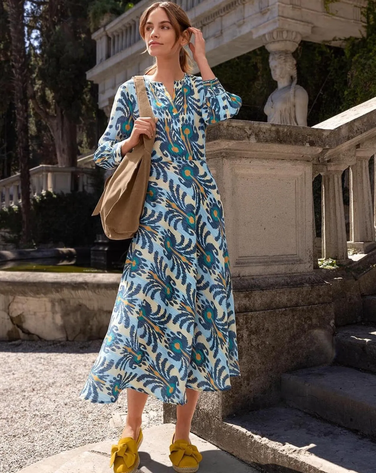 Nimo With Love Ikat-Kleid, Blau/Orange/Vanille