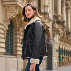OCONI Curlylamm-Fliegerjacke