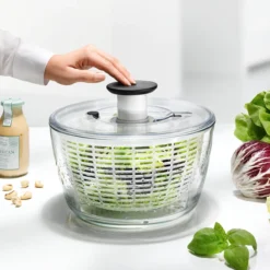 Salatschleuder aus Glas