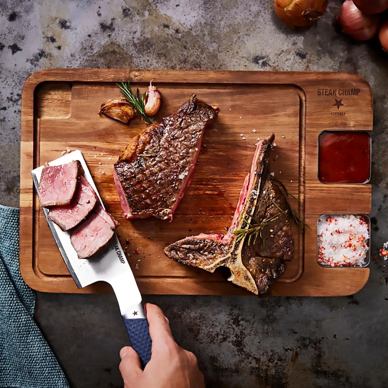 SteakChamp Flip & Cut