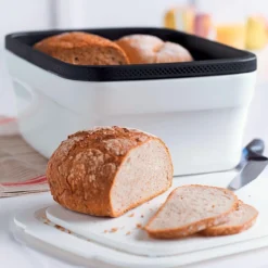 Tupperware® BreadSmart