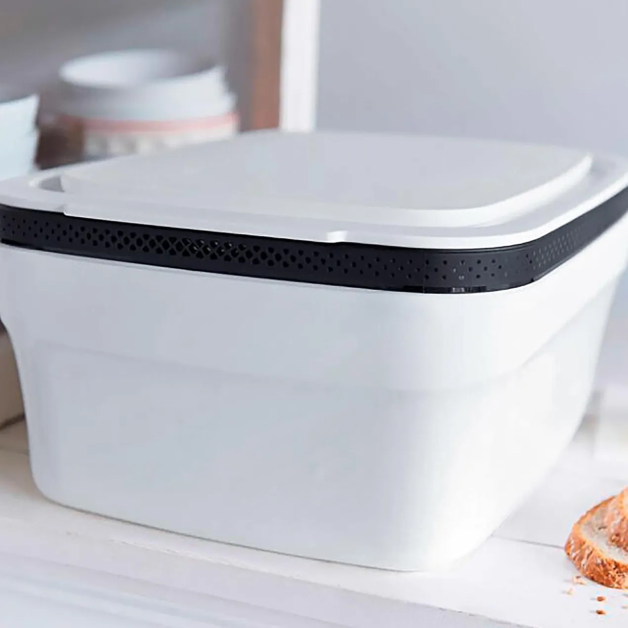Tupperware® BreadSmart