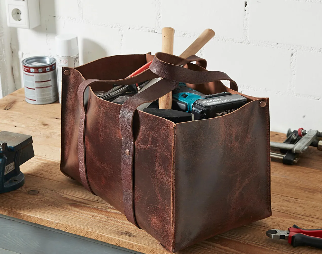 Universal-Ledertasche aus Büffelleder