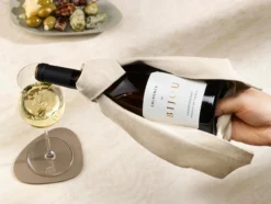 Wein-Cape