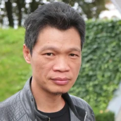 Zhao Xiaoyong malt Vincent van Gogh – Caféterrasse am Abend
